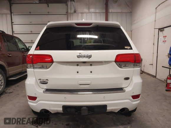 2017 Jeep Grand Cherokee Overland with VIN 1C4RJFCGXHC949212, listed as a IAAI auction lot 41506114 with 134,835 mi miles. Bid and sale history available at carsss.com. Image 16.