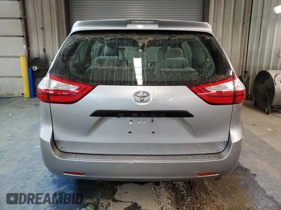 2018 Toyota Sienna L with VIN 5TDZZ3DC7JS941222, listed as a Copart auction lot 72566472 with 50,112 mi miles and . Bid and sale history available at DreamBid. Image 6.