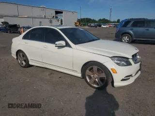 2011 Mercedes-Benz C 300 Sport с VIN WDDGF5EB3BA523150, выставлен на аукционе Copart как лот 58926245 с пробегом 176 112 миль миль и Списание • Salvage title. История ставок и продаж доступна на DreamBid. Изображение 4.
