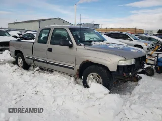 2000 Chevrolet Silverado 1500 LS with VIN 2GCEC19V7Y1242382, listed as a Copart auction lot 44953245 with 290,591 mi miles and Clean Title. Bid and sale history available at carsss.com. Image 4.