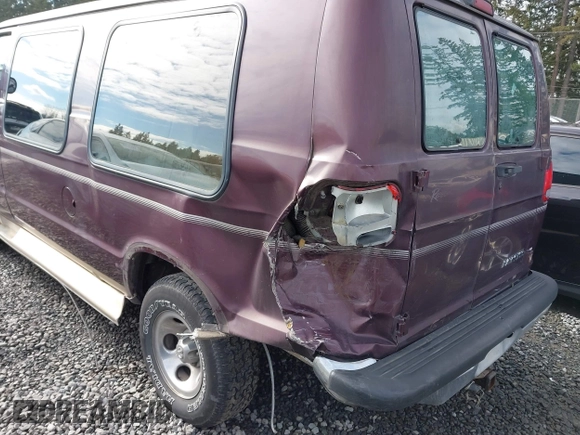2001 Dodge Cargo Conversion with VIN 2B6HB11Y11K542977, listed as a IAAI auction lot 41518593 with 135,125 mi miles. Bid and sale history available at carsss.com. Image 6.