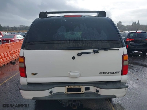 2003 Chevrolet Suburban LT with VIN 3GNFK16Z83G319699, listed as a IAAI auction lot 41107812 with NaN miles. Bid and sale history available at carsss.com. Image 16.