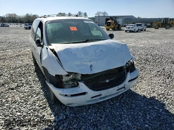 2000 Chrysler Town & Country LXi with VIN 1C4GP54L8YB549019, listed as a Copart auction lot 49186805 with 186,815 mi miles and Salvage Title. Bid and sale history available at carsss.com. Image 11.