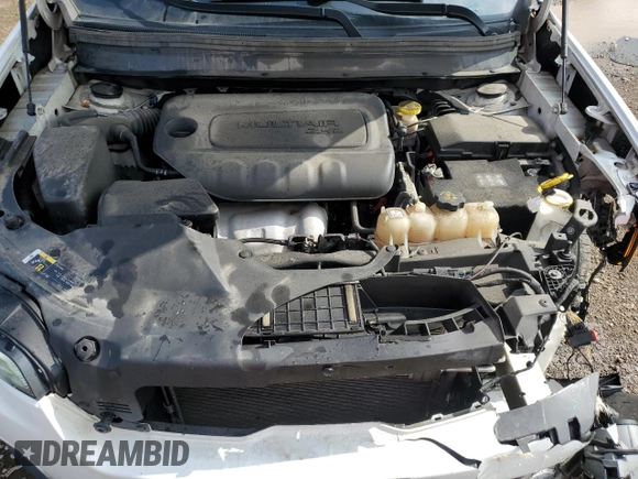 2019 Jeep Cherokee Altitude z VIN 1C4PJLLB7KD286063, wystawiony jako Copart lot #55282685 z przebiegiem 128 660 mil mil oraz Szkoda całkowita • Salvage title. Historia ofert i sprzedaży dostępna na DreamBid. Obrazek 12.