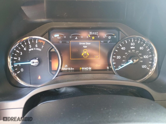 2019 Ford Expedition Max XLT with VIN 1FMJK1HT9KEA84758, listed as a Copart auction lot 47978565 with 125,219 mi miles and Salvage Title. Bid and sale history available at carsss.com. Image 9.