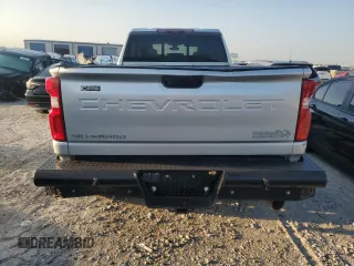 2020 Chevrolet Silverado 3500HD High Country with VIN 1GC4YVEYXLF156957, listed as a Copart auction lot 71217424 with 114,026 mi miles and Salvage Title. Bid and sale history available at carsss.com. Image 7.