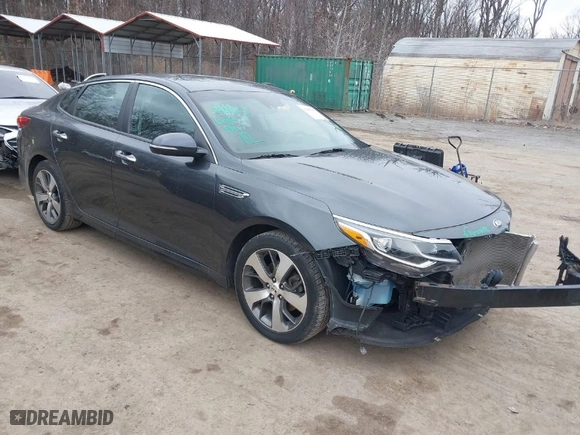 2019 Kia Optima LX with VIN 5XXGT4L33KG379368, listed as a IAAI auction lot 41487477 with 71,868 mi miles. Bid and sale history available at carsss.com. Image 1.