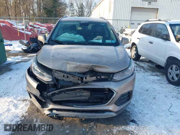 2018 Chevrolet Trax LT with VIN 3GNCJPSB1JL204447, listed as a IAAI auction lot 41412002 with 130,654 mi miles. Bid and sale history available at carsss.com. Image 12.