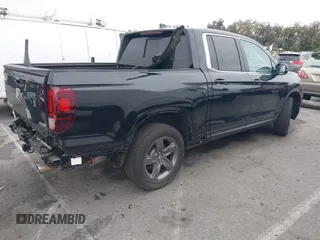 2023 Honda Ridgeline RTL с VIN 5FPYK3F51PB040821, выставлен на аукционе IAAI как лот 42408326 с пробегом 15 428 миль миль и . История ставок и продаж доступна на DreamBid. Изображение 4.