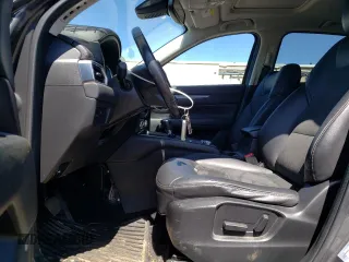 2017 Mazda CX-5 Touring with VIN JM3KFBCL3H0202598, listed as a Copart auction lot 52184325 with 77,740 mi miles and Salvage Title. Bid and sale history available at carsss.com. Image 7.