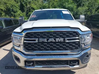 2024 Ram 2500 Big Horn with VIN 3C6UR5DJ2RG303949, listed as a IAAI auction lot 42575281 with 117,754 mi miles and . Bid and sale history available at DreamBid. Image 12.