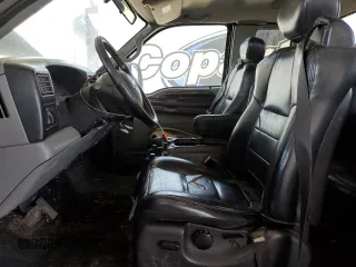 2002 Ford F-250 XL с VIN 1FTNX21F12ED57693, выставлен на аукционе Copart как лот 62148855 с пробегом 149 950 миль миль и Чистый • Clean title. История ставок и продаж доступна на DreamBid. Изображение 7.