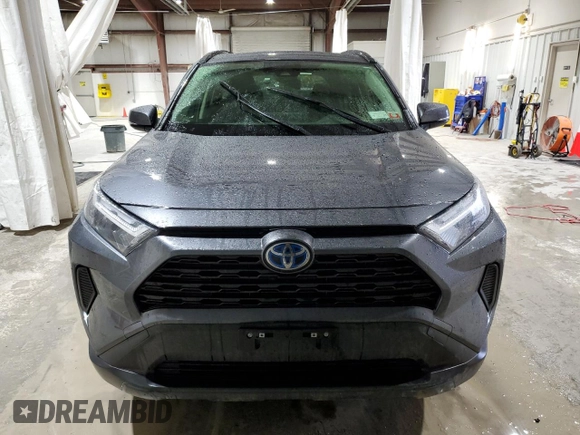2023 Toyota RAV4 Hybrid XLE with VIN JTMRWRFV0PD200490, listed as a Copart auction lot 47106175 with 17,526 mi miles and Salvage Title. Bid and sale history available at carsss.com. Image 5.