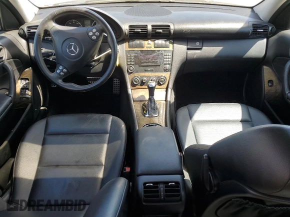 2007 Mercedes-Benz C 230 Sport z VIN WDBRF52H17F893114, wystawiony jako Copart lot #61109905 z przebiegiem 190 956 mil mil oraz Szkoda całkowita • Salvage title. Historia ofert i sprzedaży dostępna na DreamBid. Obrazek 8.