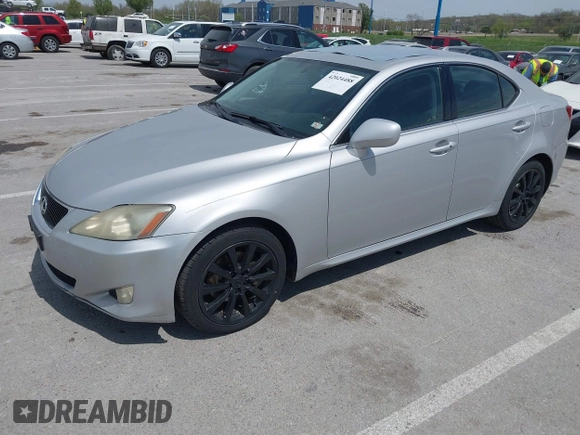 2008 Lexus IS 250 z VIN JTHCK262685018639, wystawiony jako IAAI lot #42024488 z przebiegiem 220 885 mil mil oraz . Historia ofert i sprzedaży dostępna na DreamBid. Obrazek 2.
