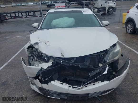 2014 Toyota Avalon Limited with VIN 4T1BK1EB0EU096498, listed as a IAAI auction lot 41767311 with 146,654 mi miles. Bid and sale history available at carsss.com. Image 6.