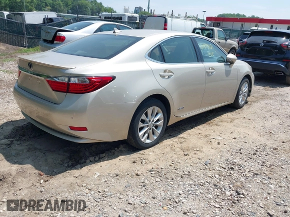 2014 Lexus ES 300h with VIN JTHBW1GG5E2047180, listed as a IAAI auction lot 42395421 with 103,262 mi miles and . Bid and sale history available at DreamBid. Image 4.