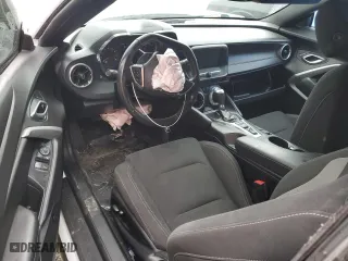 2018 Chevrolet Camaro 1LT with VIN 1G1FB3DX9J0130995, listed as a Copart auction lot 47403115 with 0 mi miles and Salvage Title. Bid and sale history available at carsss.com. Image 8.