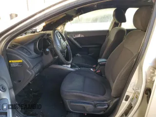 2012 Kia Forte SX с VIN KNAFW5A35C5580722, выставлен на аукционе Copart как лот 44570615 с пробегом Не указан миль и Списание • Salvage title. История ставок и продаж доступна на DreamBid. Изображение 7.