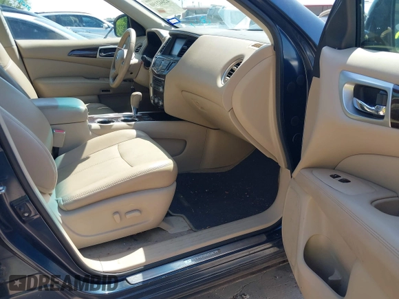 2014 Nissan Pathfinder SV with VIN 5N1AR2MN6EC689877, listed as a IAAI auction lot 42042150 with 145,221 mi miles. Bid and sale history available at carsss.com. Image 5.