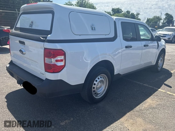 2022 Ford Maverick XL z VIN 3FTTW8F98NRA53388, wystawiony jako Copart lot #57614245 z przebiegiem 137 672 mil mil oraz Czysty tytuł • Clean title. Historia ofert i sprzedaży dostępna na DreamBid. Obrazek 4.