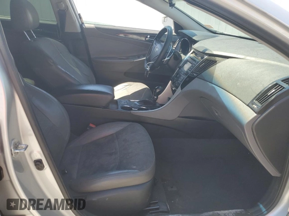 2014 Hyundai Sonata SE with VIN 5NPEC4AC5EH904529, listed as a Copart auction lot 51991785 with 148,988 mi miles and Clean Title. Bid and sale history available at DreamBid. Image 7.