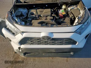 2019 Toyota RAV4 XLE with VIN JTMW1RFV6KD512405, listed as a Copart auction lot 53965385 with 92,066 mi miles and Salvage Title. Bid and sale history available at DreamBid. Image 12.