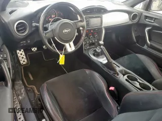 2013 Subaru BRZ Limited с VIN JF1ZCAC18D1611800, выставлен на аукционе Copart как лот 61922005 с пробегом 77 271 миль миль и Списание • Salvage title. История ставок и продаж доступна на DreamBid. Изображение 8.