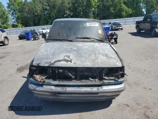 1997 Ford Ranger XLT z VIN 1FTCR10A2VUD26027, wystawiony jako Copart lot #54623335 z przebiegiem Nie podano mil oraz Szkoda całkowita • Salvage title. Historia ofert i sprzedaży dostępna na DreamBid. Obrazek 5.