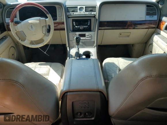 2004 Lincoln Navigator Luxury with VIN 5LMFU27R14LJ16965, listed as a Copart auction lot 67833524 with 256,578 mi miles and Salvage Title. Bid and sale history available at carsss.com. Image 8.