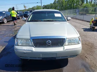 2004 Mercury Grand Marquis LS Premium z VIN 2MEHM75W64X681851, wystawiony jako IAAI lot #42389437 z przebiegiem 118 153 mil mil oraz . Historia ofert i sprzedaży dostępna na DreamBid. Obrazek 12.