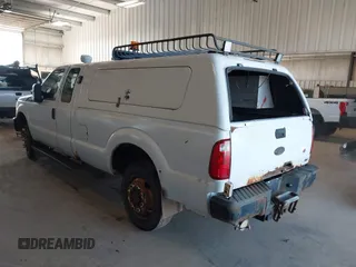 2011 Ford Super Duty F-250 SRW XL with VIN 1FT7X2B64BEB82069, listed as a IAAI auction lot 41818418 with 333,546 mi miles. Bid and sale history available at carsss.com. Image 3.