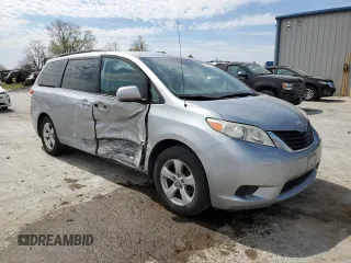 2013 Toyota Sienna LE AAS with VIN 5TDKK3DCXDS280134, listed as a Copart auction lot 50694905 with 254,377 mi miles and Salvage Title. Bid and sale history available at DreamBid. Image 4.