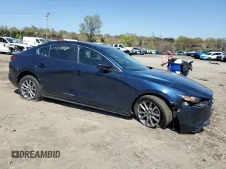 2022 Mazda 3 S с VIN 3MZBPAAL2NM301597, выставлен на аукционе Copart как лот 52317025 с пробегом Не указан миль и Списание • Salvage title. История ставок и продаж доступна на DreamBid. Изображение 4.