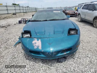 1995 Pontiac Firebird Firebird z VIN 2G2FS22S6S2237631, wystawiony jako Copart lot #61542625 z przebiegiem Nie podano mil oraz Szkoda całkowita • Salvage title. Historia ofert i sprzedaży dostępna na DreamBid. Obrazek 5.