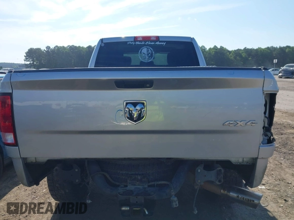 2016 Ram 2500 Tradesman с VIN 3C6UR5CJ6GG124540, выставлен на аукционе IAAI как лот 42546331 с пробегом 178 840 миль миль и . История ставок и продаж доступна на DreamBid. Изображение 17.