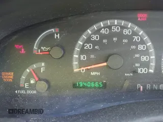 2003 Ford F-150 XL with VIN 1FTRX17W53NB00671, listed as a IAAI auction lot 41576739 with 194,066 mi miles. Bid and sale history available at carsss.com. Image 15.