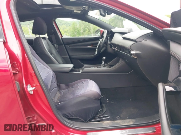 2019 Mazda 3 with VIN JM1BPALM9K1105772, listed as a IAAI auction lot 42350918 with 53,931 mi miles and . Bid and sale history available at DreamBid. Image 5.