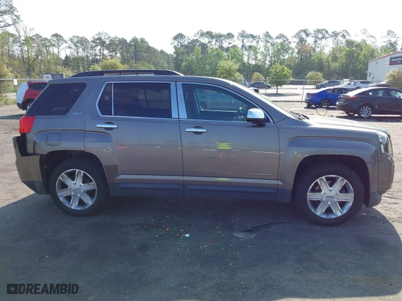 2012 GMC Terrain SLT-1 with VIN 2GKALUEK8C6380606, listed as a IAAI auction lot 41935243 with 123,243 mi miles. Bid and sale history available at carsss.com. Image 13.