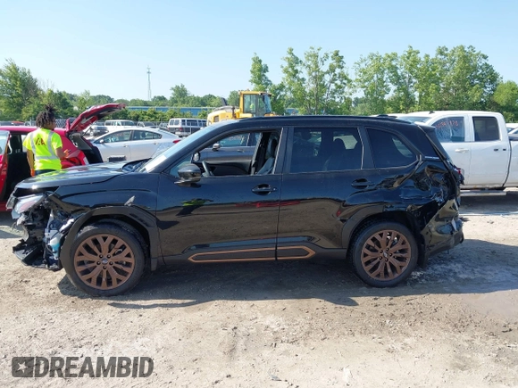 2025 Subaru Forester Special Sports with VIN JF2SLDHC7SH425940, listed as a IAAI auction lot 42573480 with 9,349 mi miles and . Bid and sale history available at DreamBid. Image 15.