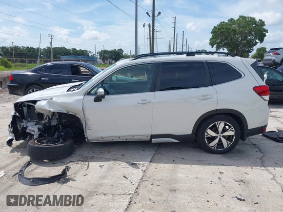 2021 Subaru Forester Touring with VIN JF2SKAXC8MH574427, listed as a IAAI auction lot 42529701 with 11,409 mi miles and . Bid and sale history available at DreamBid. Image 15.