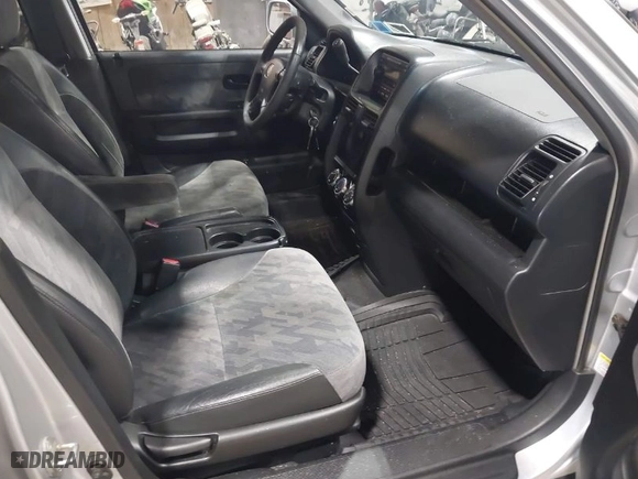 2004 Honda CR-V EX with VIN SHSRD78834U222885, listed as a IAAI auction lot 41937294 with 277,022 mi miles. Bid and sale history available at carsss.com. Image 5.