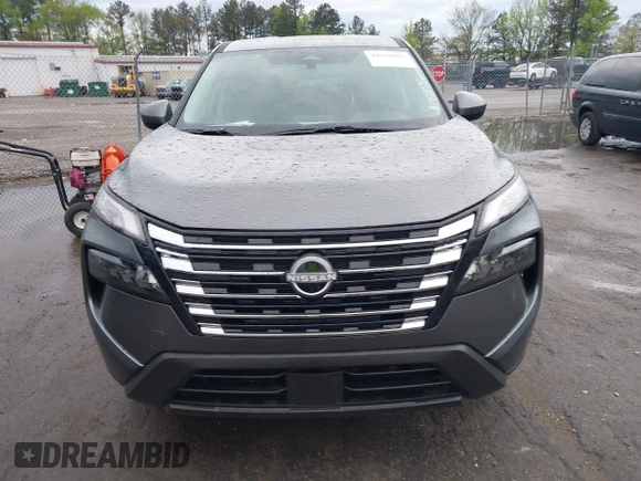 2025 Nissan Rogue SV with VIN 5N1BT3BA6SC817137, listed as a IAAI auction lot 42028063 with 3,742 mi miles and . Bid and sale history available at DreamBid. Image 12.