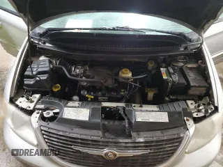 2001 Chrysler Town & Country Limited with VIN 2C8GP64L81R152213, listed as a Copart auction lot 43146245 with 216,178 mi miles and Salvage Title. Bid and sale history available at carsss.com. Image 12.