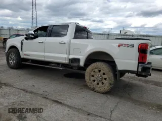 2023 Ford F-250 XL с VIN 1FT8W2BM4PEC84727, выставлен на аукционе Copart как лот 53122115 с пробегом 31 909 миль миль и Списание • Salvage title. История ставок и продаж доступна на DreamBid. Изображение 2.