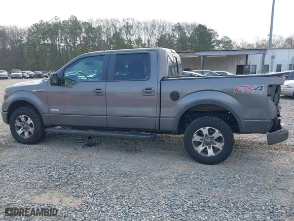 2013 Ford F-150 XL with VIN 1FTFW1ET5DKG19379, listed as a IAAI auction lot 41773593 with 270,638 mi miles. Bid and sale history available at carsss.com. Image 14.