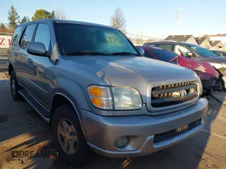 2002 Toyota Sequoia SR5 with VIN 5TDZT34A92S094303, listed as a IAAI auction lot 41739875 with 250,576 mi miles and . Bid and sale history available at carsss.com. Image 1.