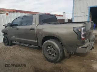 2008 Toyota Tundra z VIN 5TFDV54108X037362, wystawiony jako Copart lot #53732435 z przebiegiem 199 711 mil mil oraz Szkoda całkowita • Salvage title. Historia ofert i sprzedaży dostępna na DreamBid. Obrazek 2.