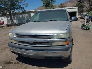 2004 Chevrolet Suburban LS with VIN 3GNEC16Z84G226272, listed as a IAAI auction lot 42603442 with 217,618 mi miles and . Bid and sale history available at DreamBid. Image 6.