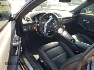 2019 Porsche 718 Cayman z VIN WP0AA2A81KS261260, wystawiony jako Copart lot #46083763 z przebiegiem 16 794 mil mil oraz . Historia ofert i sprzedaży dostępna na DreamBid. Obrazek 8.
